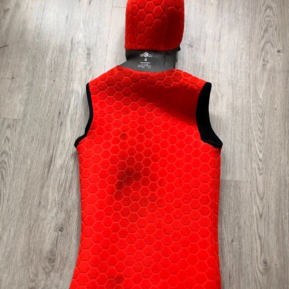 BARE women's neoprene 7/3 hooded vest for scuba/diving - Picture 6 of 10